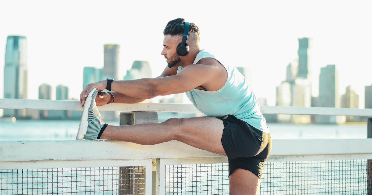 outdoor hamstring stretch